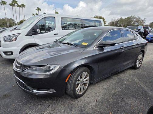 2015 Chrysler 200 Limited