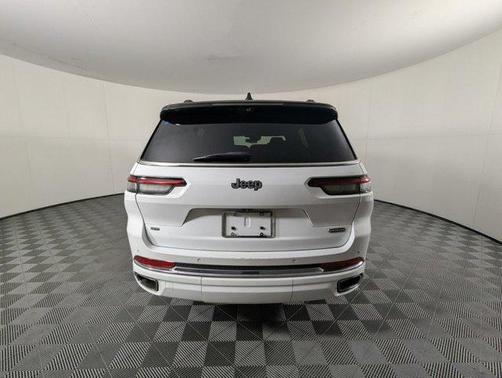 2022 Jeep Grand Cherokee L Overland