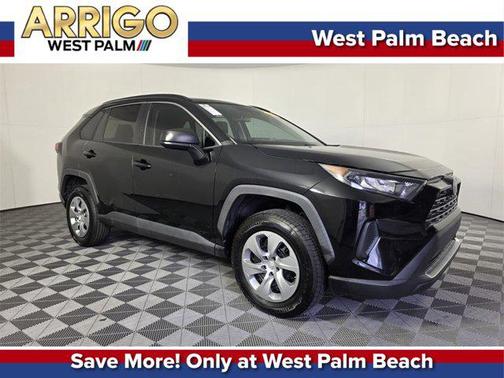 2019 Toyota RAV4 LE