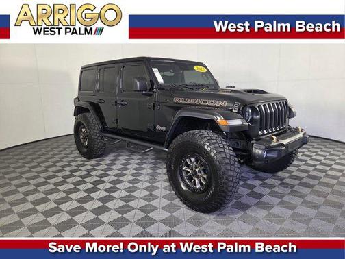 Black Clearcoat 2023 Jeep Wrangler Rubicon 392