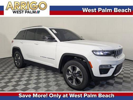 2022 Jeep Grand Cherokee 4xe Base