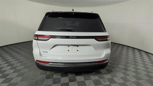 2022 Jeep Grand Cherokee 4xe Base