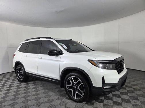 2023 Honda Passport AWD Elite