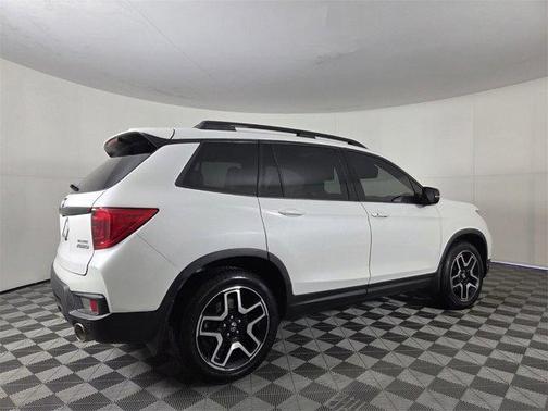 2023 Honda Passport AWD Elite