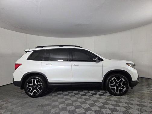 2023 Honda Passport AWD Elite