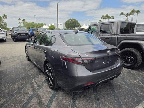 Vesuvio Gray Metallic 2024 Alfa Romeo Giulia Veloce AWD