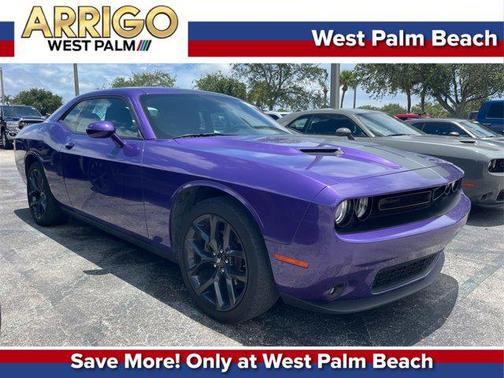 2023 Dodge Challenger SXT