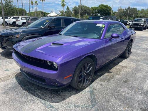 2023 Dodge Challenger SXT