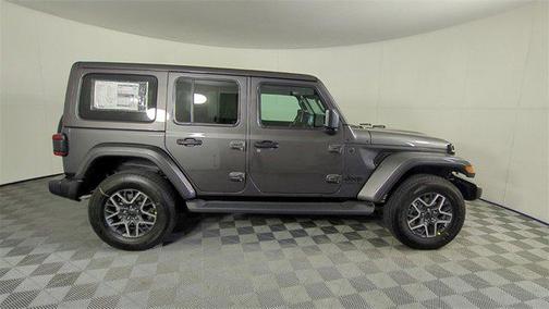 2025 Jeep Wrangler 4-Door Sahara 4x4