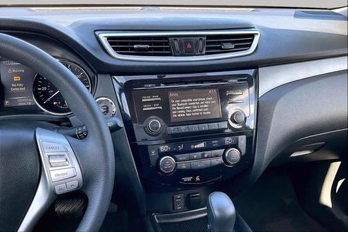 Arctic Blue Metallic 2016 Nissan Rogue SV