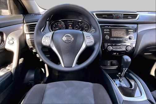Arctic Blue Metallic 2016 Nissan Rogue SV