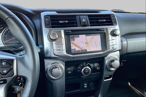 Classic Silver Metallic 2018 Toyota 4Runner SR5 Premium