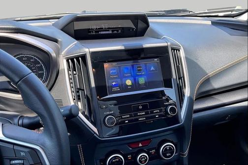 Crystal White Pearl 2023 Subaru Crosstrek Premium