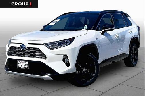 Blizzard Pearl/Midnight Black Metallic 2021 Toyota RAV4 Hybrid SE
