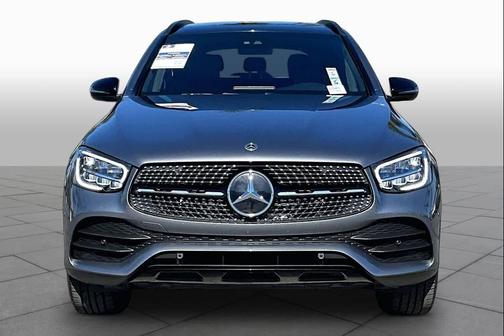 Selenite Grey Metallic 2022 Mercedes-Benz GLC 300 4MATIC