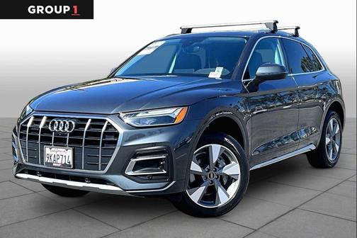 Manhattan Gray Metallic 2023 Audi Q5 40 Premium Plus