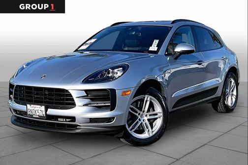 Dolomite Silver Metallic 2020 Porsche Macan Macan