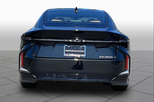 Caviar 2026 Lexus ES 350e Premium
