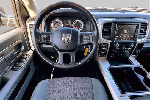 Bright Silver Metallic Clearcoat 2015 RAM 1500 Big Horn