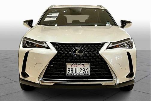 Eminent White Pearl 2022 Lexus UX 200 Base