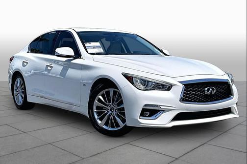 Majestic White 2018 INFINITI Q50 3.0t LUXE