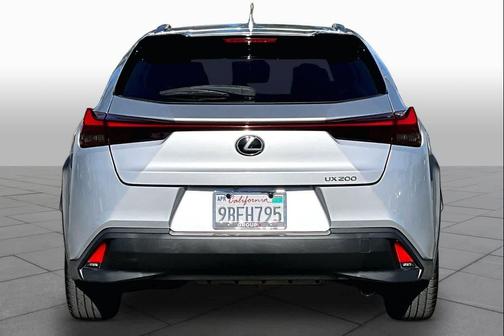 Silver Lining Metallic 2019 Lexus UX 200 Base