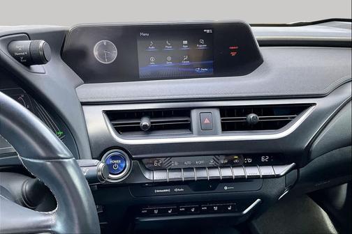 Caviar 2021 Lexus UX 250h Base
