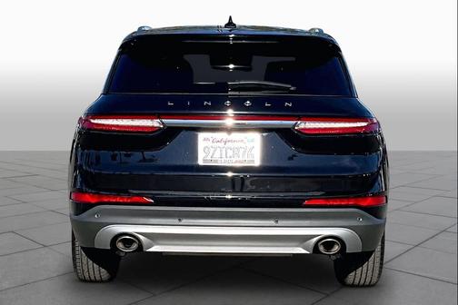 Infinite Black Metallic Clearcoat 2024 Lincoln Corsair Reserve