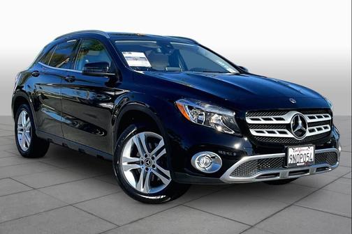 Night Black 2018 Mercedes-Benz GLA 250 Base