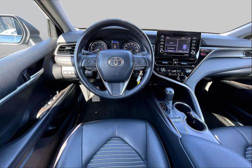 Celestial Silver Metallic 2023 Toyota Camry SE