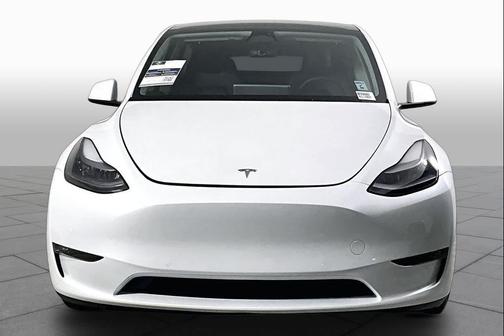Pearl White Multi-Coat 2022 Tesla Model Y Performance Dual Motor All-Wheel Drive
