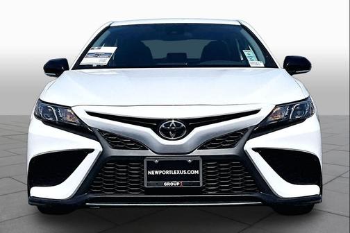 White 2022 Toyota Camry SE