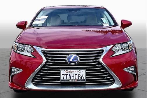 Matador Red Mica 2016 Lexus ES 300h Base