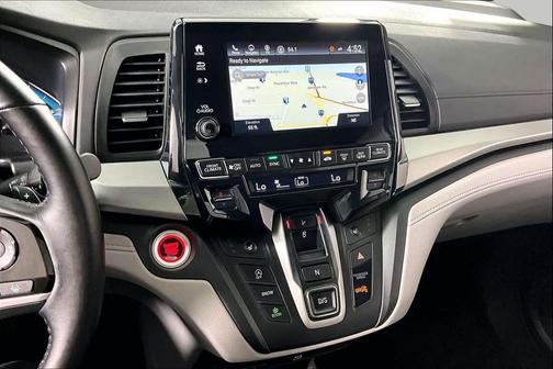 Lunar Silver Metallic 2019 Honda Odyssey Touring