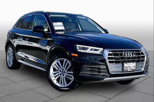 Mythos Black Metallic 2019 Audi Q5 2.0T Premium Plus