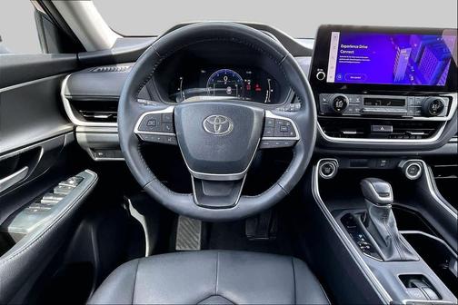 Storm Cloud 2024 Toyota Grand Highlander XLE
