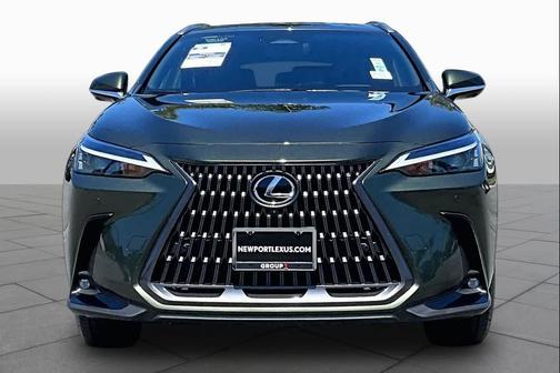 Nori Green Pearl 2023 Lexus NX 350h Premium