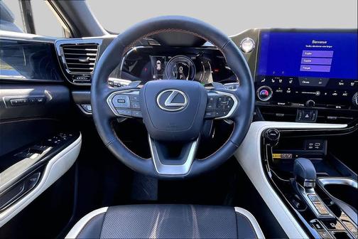 Nori Green Pearl 2023 Lexus NX 350h Premium