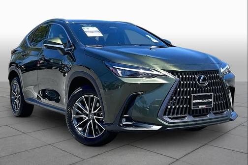Nori Green Pearl 2023 Lexus NX 350h Premium