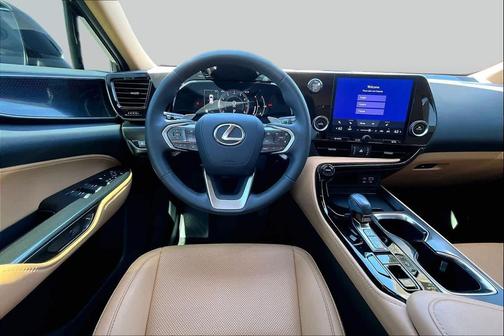 Caviar 2025 Lexus NX 250 Base