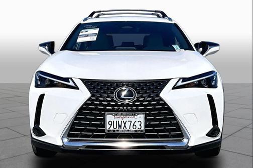 Eminent White Pearl 2025 Lexus UX 300h Base