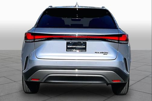 Iridium 2026 Lexus RX 450h+ Base