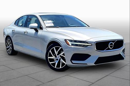 2019 Volvo S60 T5 Momentum