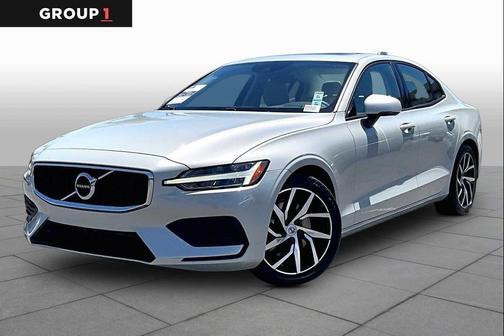 2019 Volvo S60 T5 Momentum