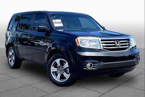 Crystal Black Pearl 2015 Honda Pilot SE