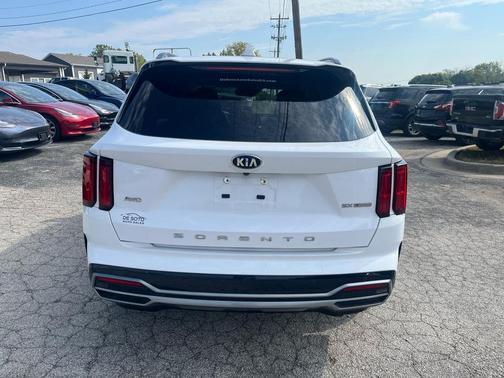 2021 Kia Sorento SX