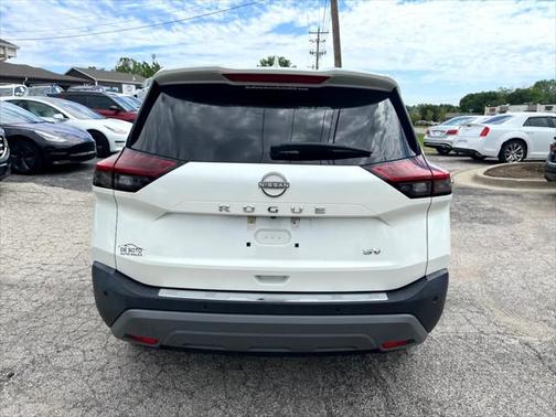 2022 Nissan Rogue SV