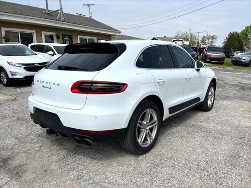 2015 Porsche Macan S