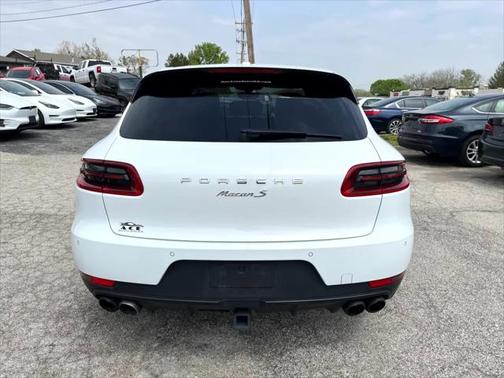 2015 Porsche Macan S