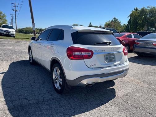 2018 Mercedes-Benz GLA 250 Base